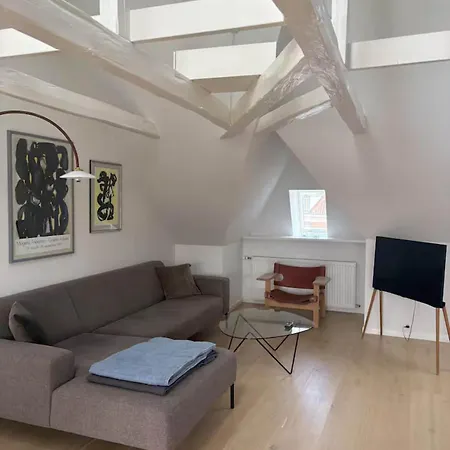 Meadowcrest Nook * Leeds (West Yorkshire)